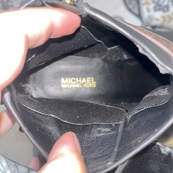 New Michael Kors Harland Chelsea Bootie Black 6.5M Leather MK Ankle Logo SideZip - Picture 15 of 16